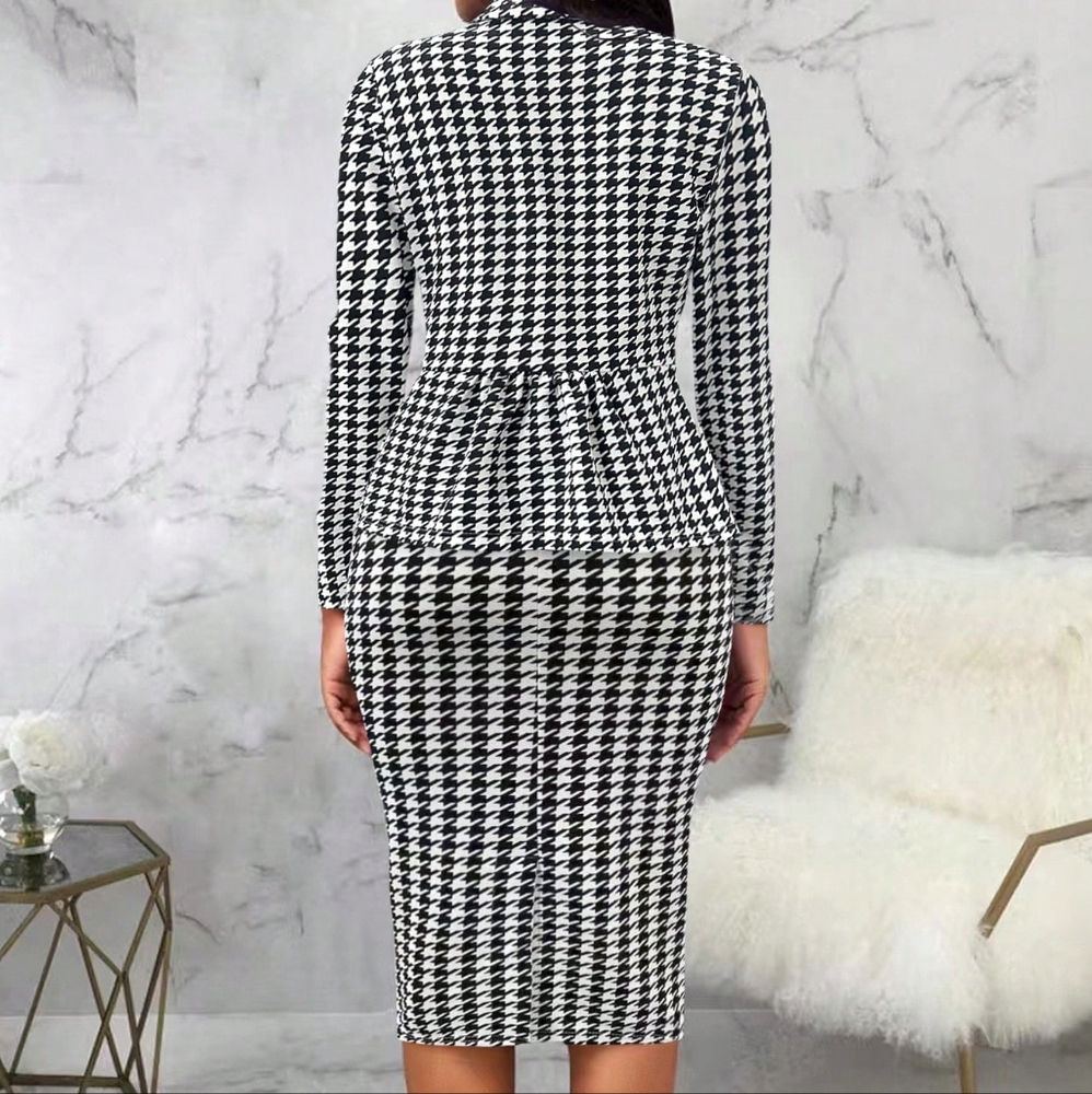 Women's Lapel Collar Button Up Blouse And Skirt Suit Set - Picture 2 of 3